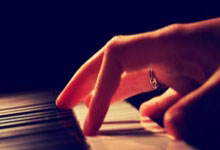 PG电子官网：林荣福控股公司否认出售巴伦西亚球会.